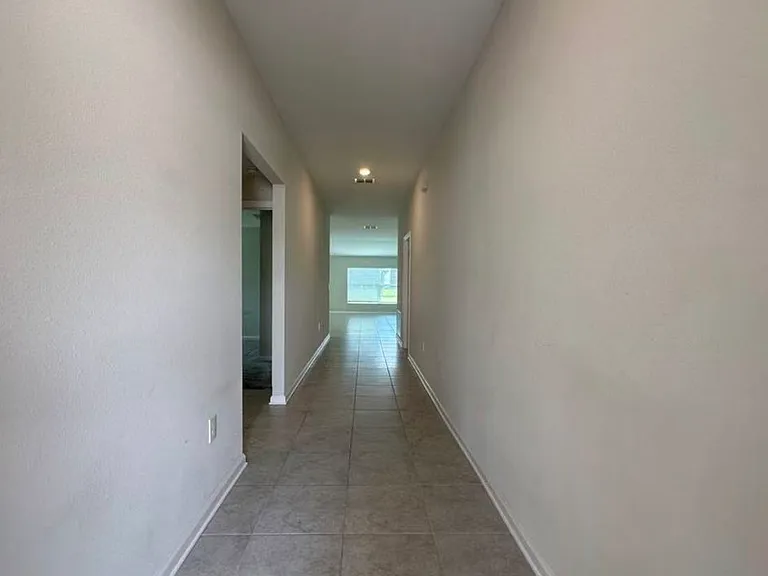 4295 Blackshear Ct — Photo 4