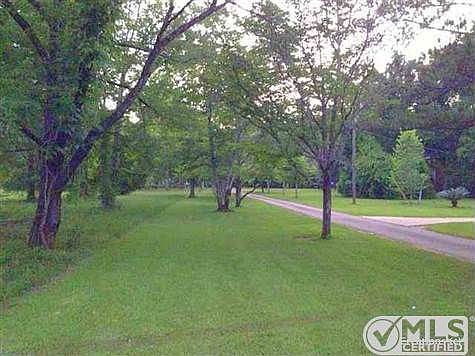 2nd image of 8227 Laurel Kay Ln