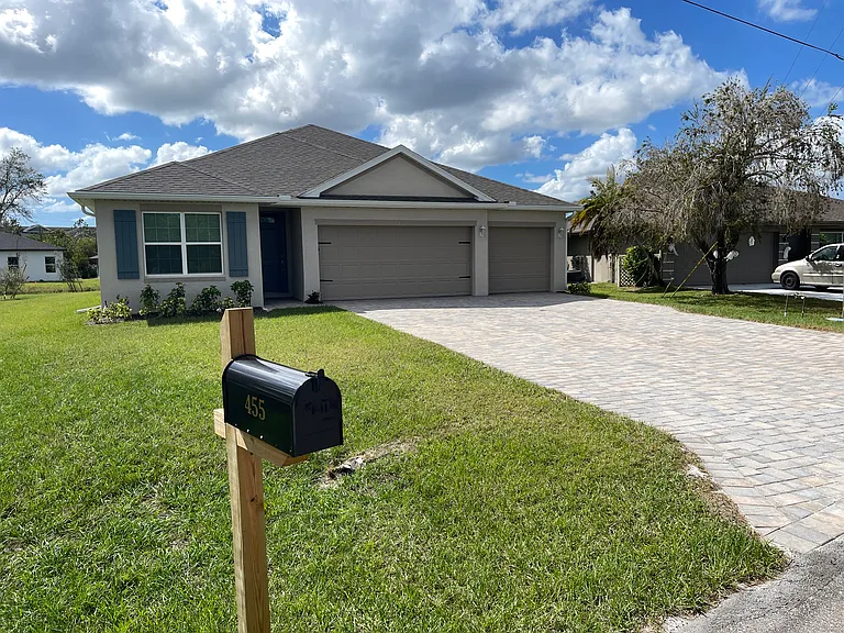 455 Londrina Dr — Photo 34