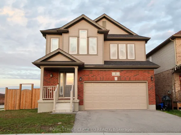 2 Crosswinds Dr, Kitchener, ON N2A 0J7