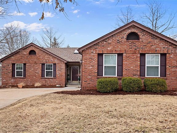 2nd image of 16439 Westglen Farms Dr