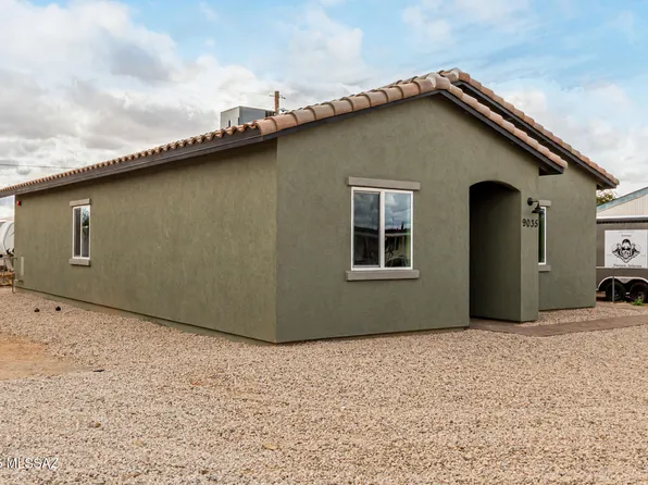 9035 W Bruce St, Tucson, AZ 85735