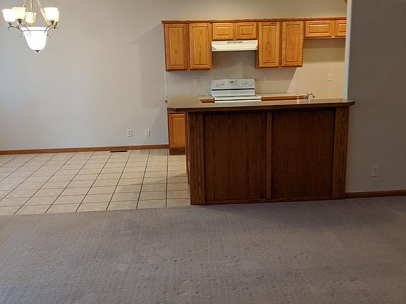 4th image of 4440 N Barton Creek Ct