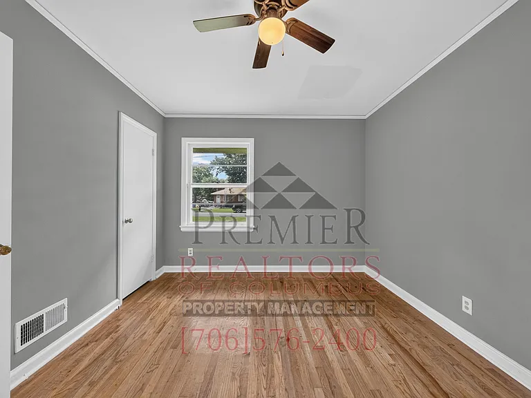 1819 Rosemary Ln — Photo 19