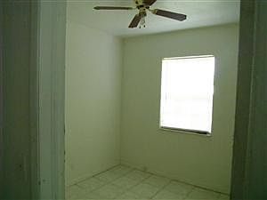 3rd image of 1637 NW 14th Ct