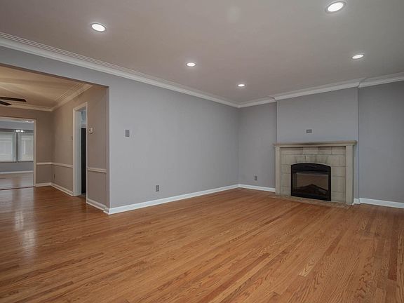 Living room with gas fireplace