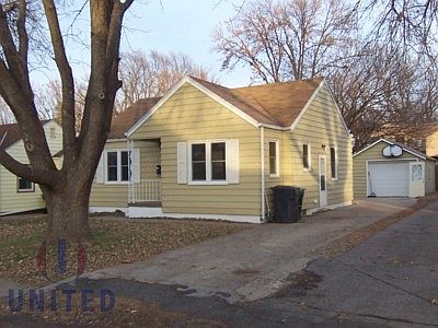 1st image of 2528 S Paxton St