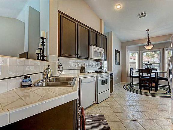 4th image of 1664 Crystal Downs Ave