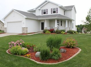 726 Willow Brook Trl, Sun Prairie, WI 53590