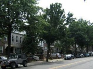2031 31st St, Astoria, NY 11105