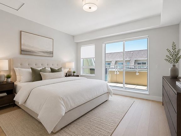 5th image of 12040 Plaza St #122