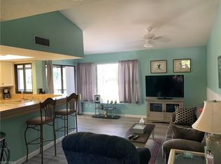 5630 Trailwinds Dr APT 225, Fort Myers, FL 33907