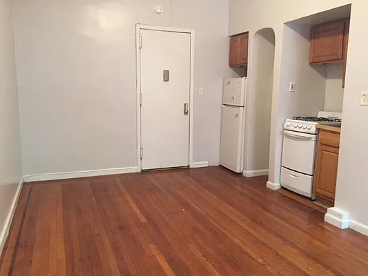 Rented by BRICK & GALO REALTY CORP | media 14