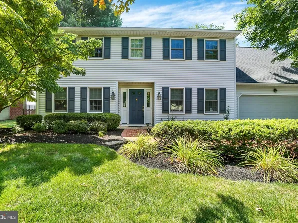 334 Allenview Dr, Mechanicsburg, PA 17055