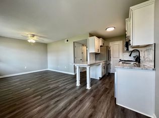 409 E Park Ave APT 11, Searcy, AR 72143
