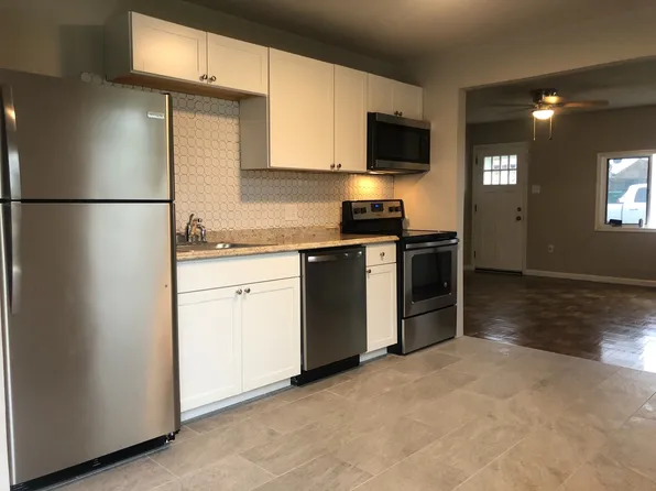 713 4th Ave, Croydon, PA 19021