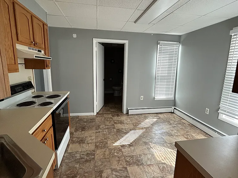 110 E Main St #2 — Photo 14