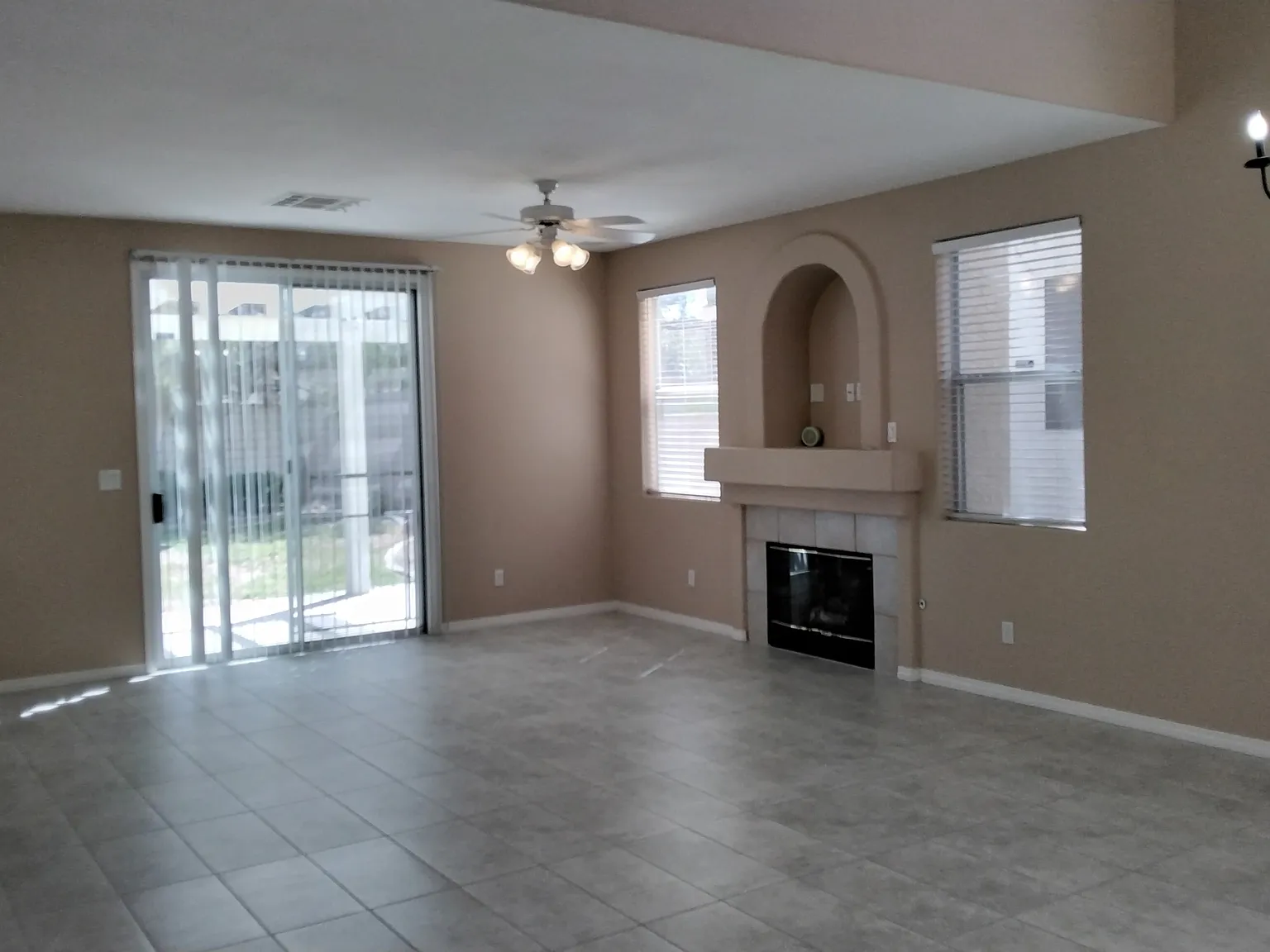 8917 Picket Fence Avenue - 1 — Photo 3