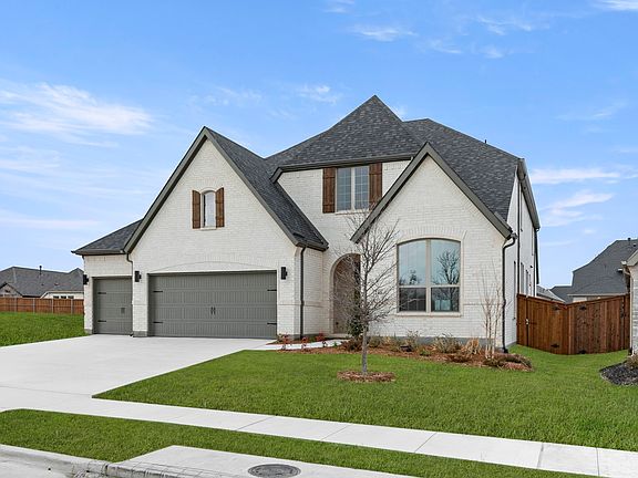 2nd image of 240 S Bee Balm Rd