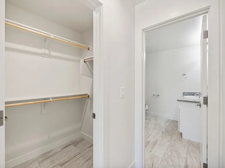 6201 N Reata Dr #1 — Photo 8