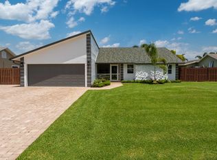 3107 Cormorant Rd, Delray Beach, FL 33444