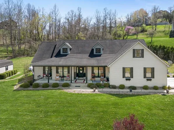 361 Plantation Dr, Grayson, KY 41143