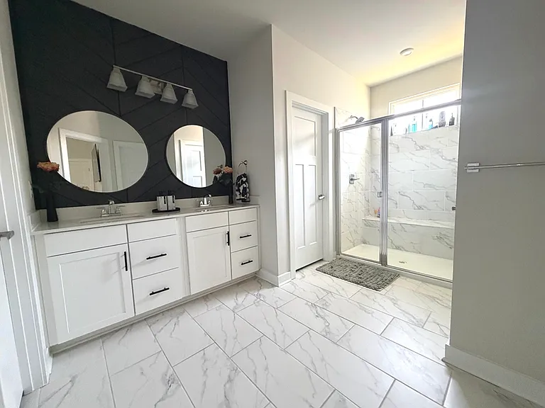 113 Tuscany Dr — Photo 17