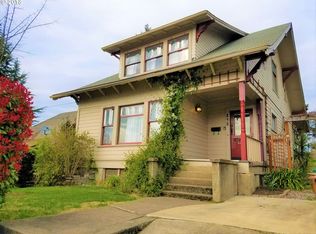 848 SE Blakeley Ave, Roseburg, OR 97470