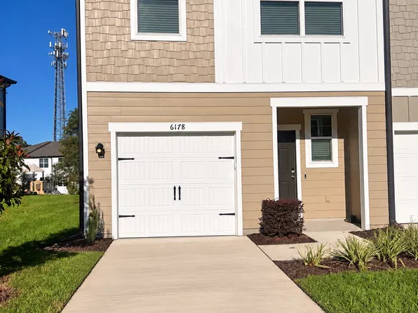 6178 Daerr Ridge St, Zephyrhills, FL 33542