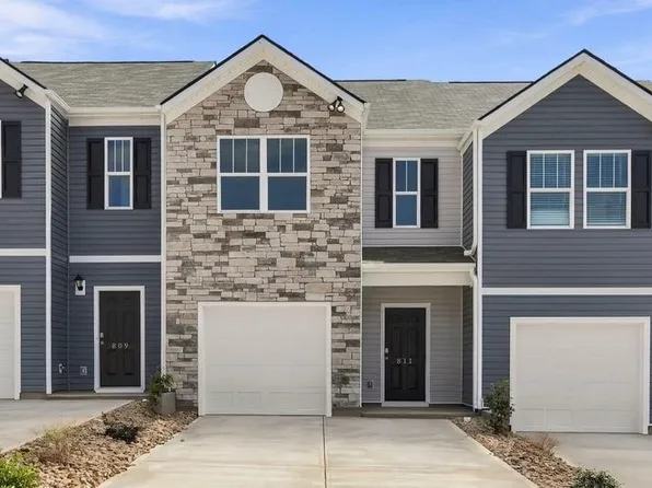 811 Embark Cir, Greer, SC 29651