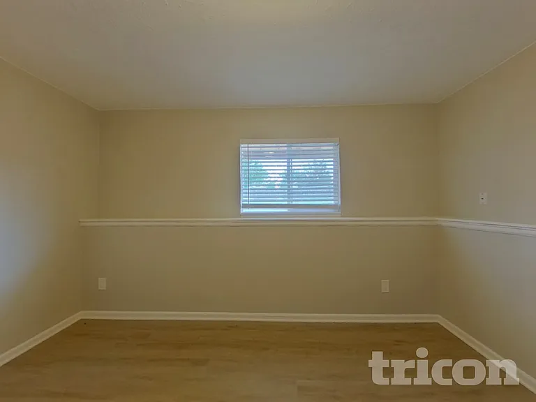 1721 S Genoa Way — Photo 13