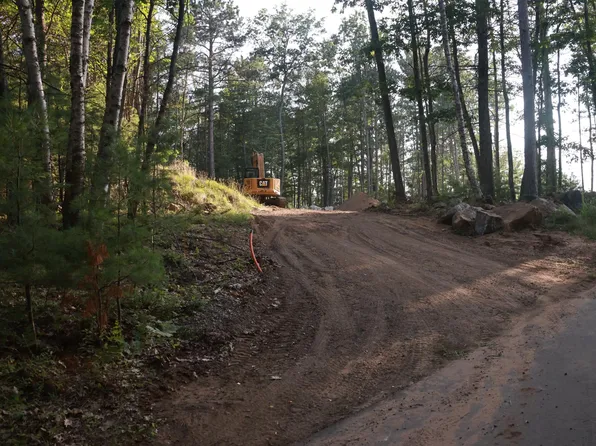 5710 Eagles Bluff Rd, Rhinelander, WI 54501