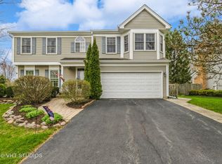 2107 Lawson Blvd, Gurnee, IL 60031