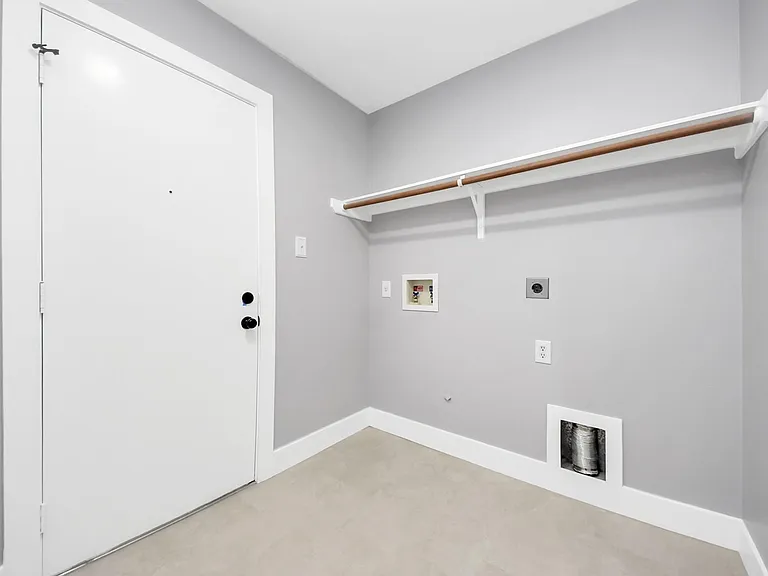 24027 Pinecreek Point — Photo 19
