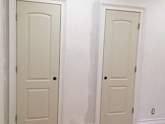 4th image of 4519 39th Pl APT 2E