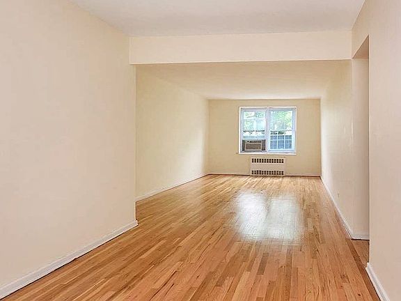 2nd image of 63-85 Woodhaven Blvd #1E2