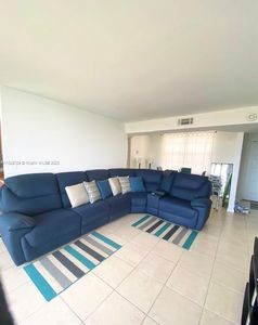 3400 Blue Lake Dr APT 604, Pompano Beach, FL, 33064