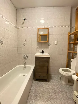 Rented by The Brokerage Group LLC | media 16