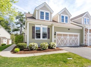25 Kelly Way UNIT 25, Canton, MA 02021