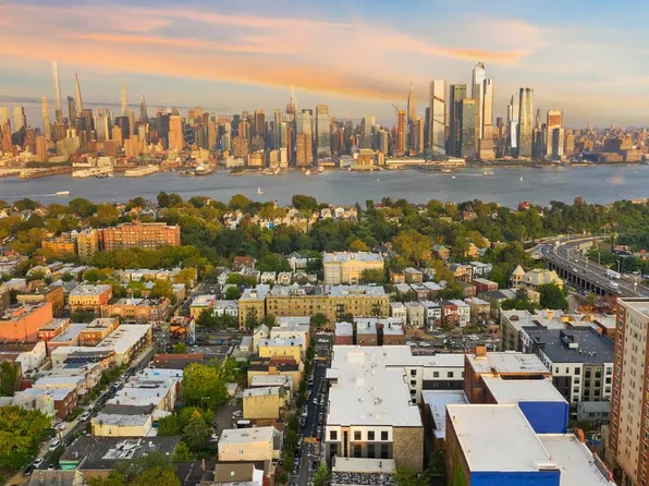 121 34th Street image 20 of 213