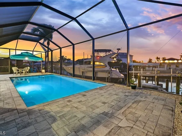 2443 Carambola Ln, Saint James City, FL 33956