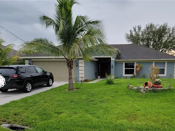 423 Windermere DR, LEHIGH ACRES, FL 33972