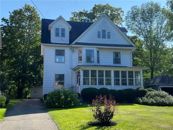 308 Long Ave, Hamburg, NY 14075
