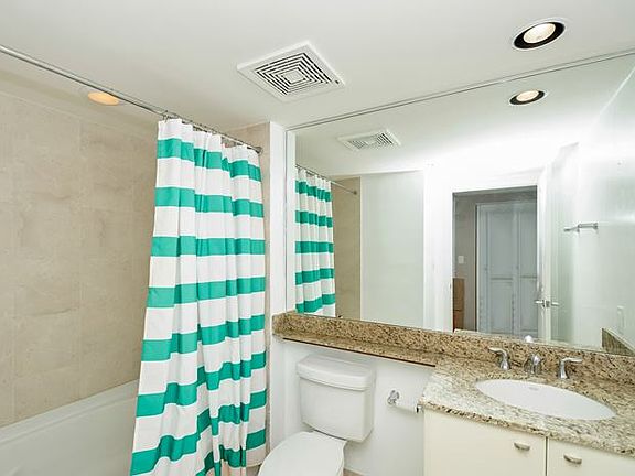 5th image of 600 W Las Olas Blvd APT 1303