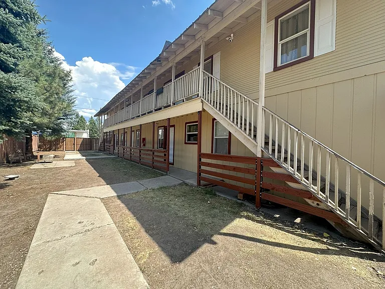 304 Birch St #3 — Photo 1