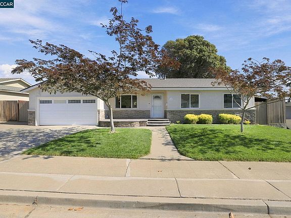 2nd image of 8125 Holanda Ln