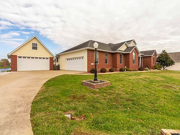 5th image of 1404 Nicole Ln