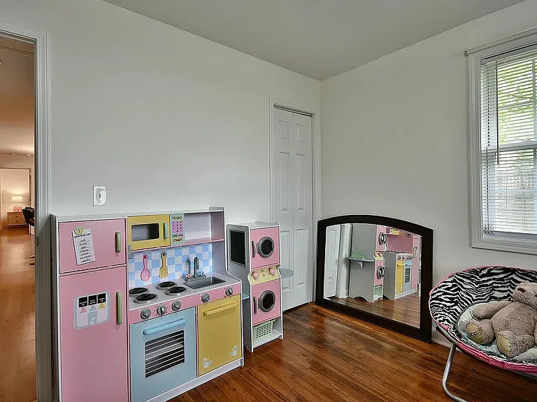 4 Blossom Dr — Photo 21