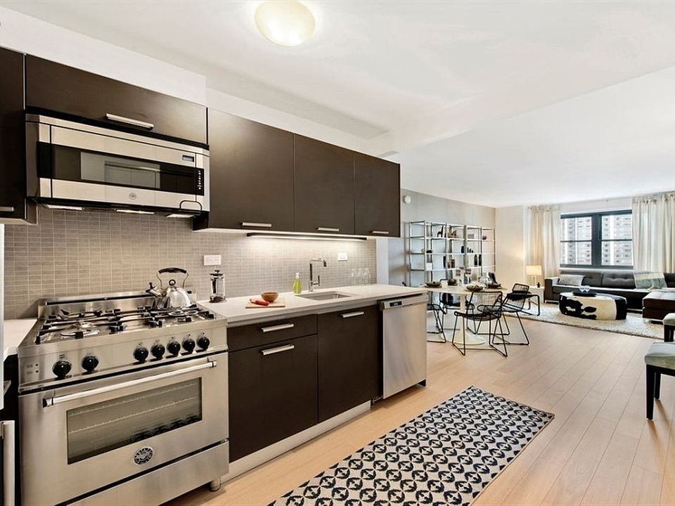 1st image of 222 E 39th St APT 19D