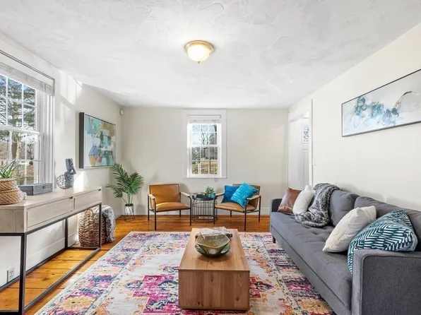 55 Paine St, Roslindale, MA 02131